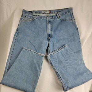 Levis 550 jeans Size 42x30